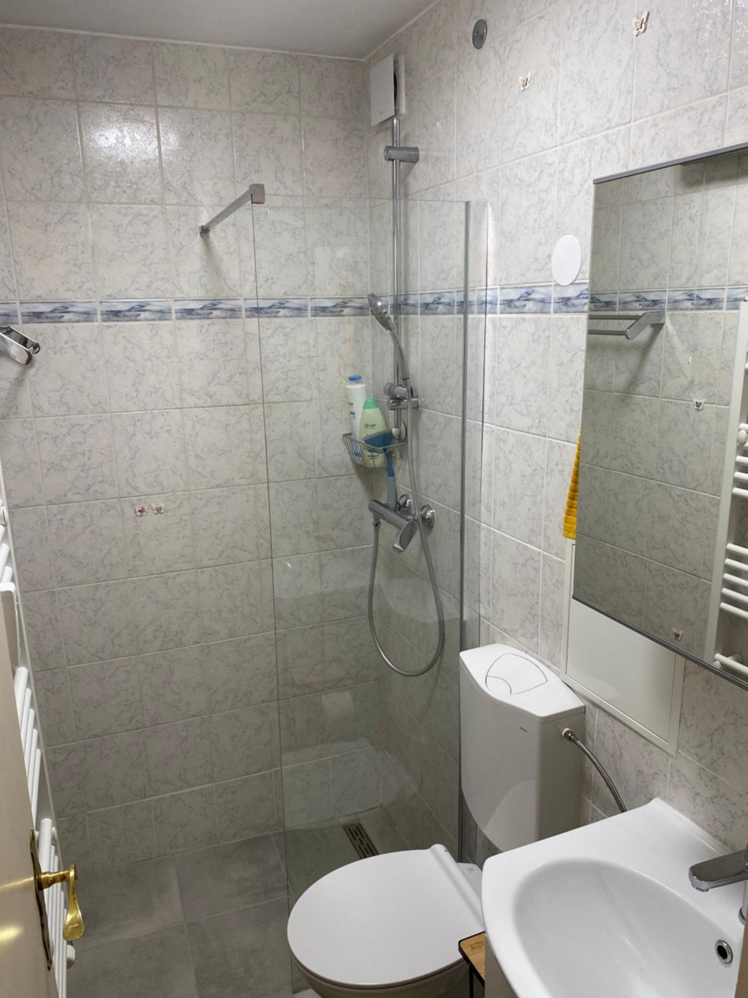 Tessa Studio In The City Center Apartment Ljubljana Ngoại thất bức ảnh